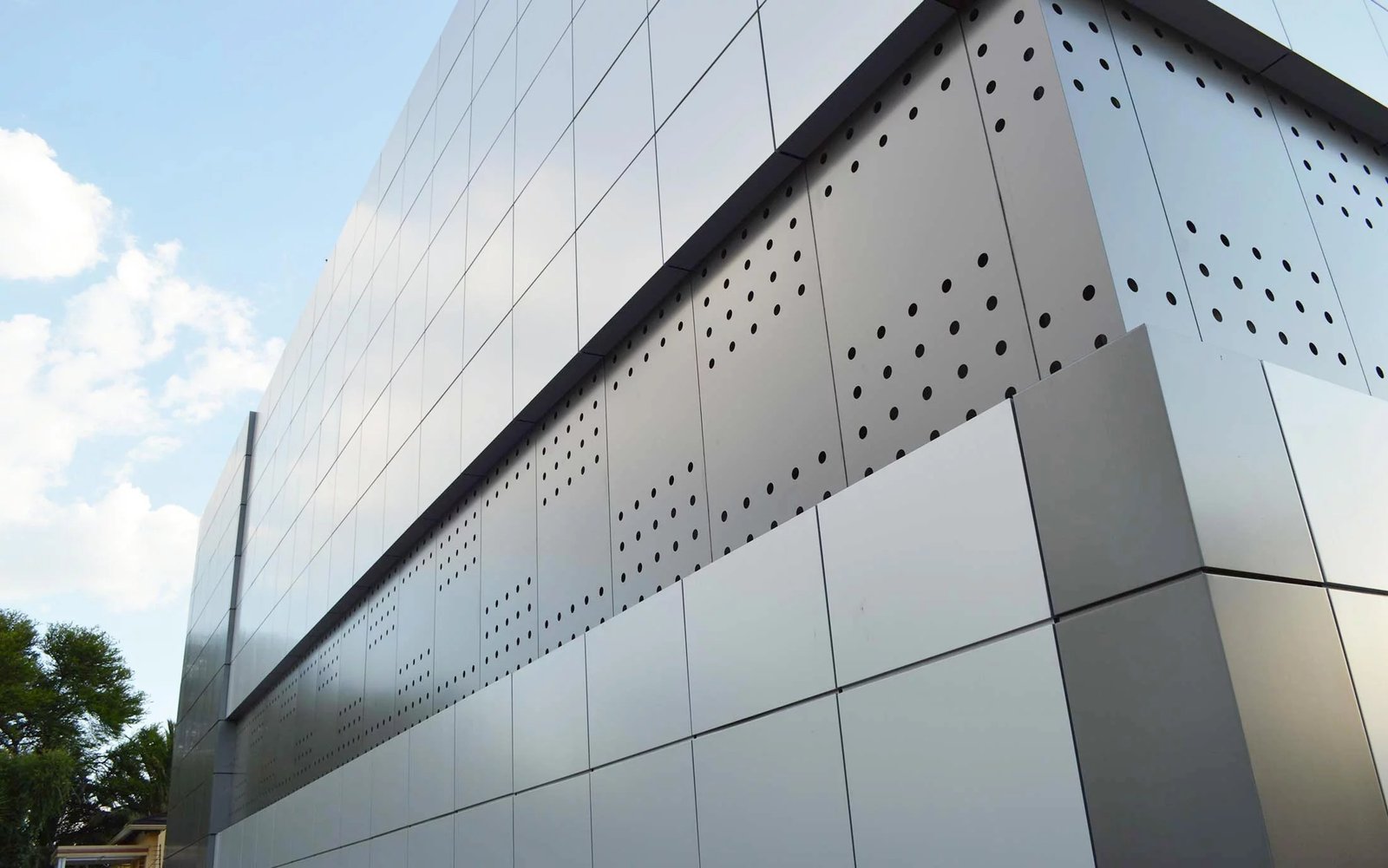 ALUMINUM COMPOSITE PANEL CLADDING-3