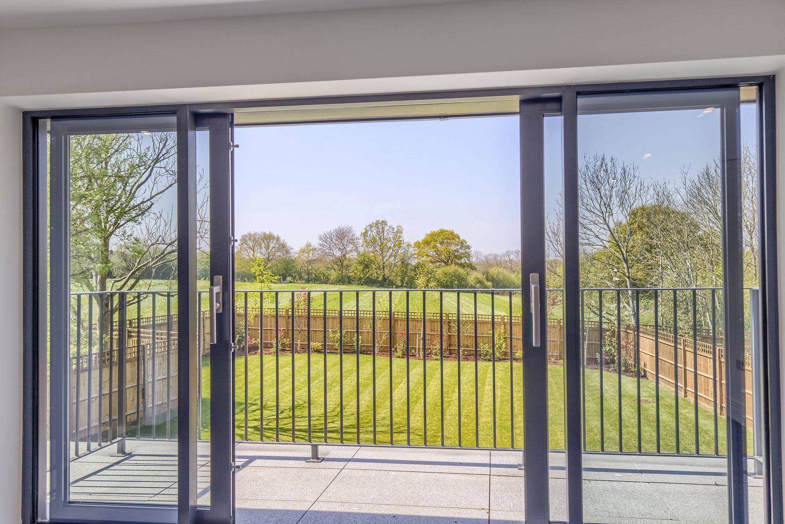 Sliding Doors-2